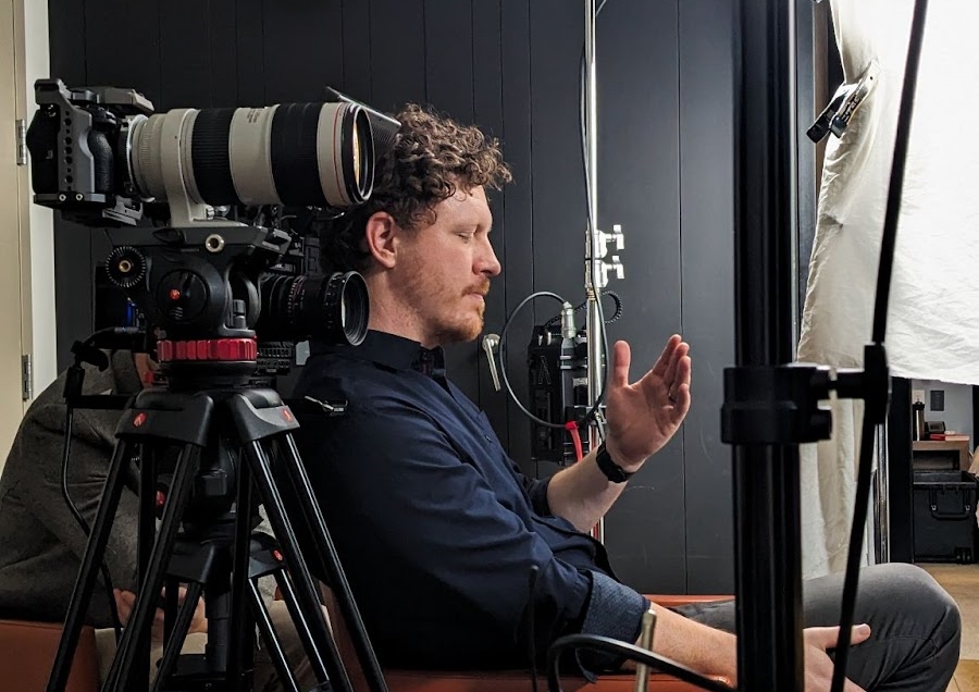 Professional Video Production for LinkedIn B2B Marketing Content